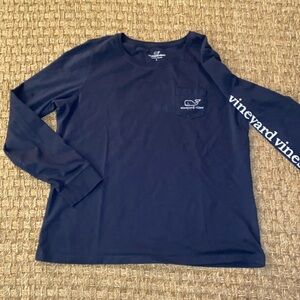 Vineyard vines weathered ls whale t shirt. Women’s sz L